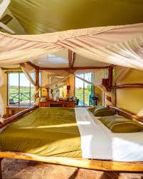 Manyatta Camp 3.5★ | Tsavo East 3