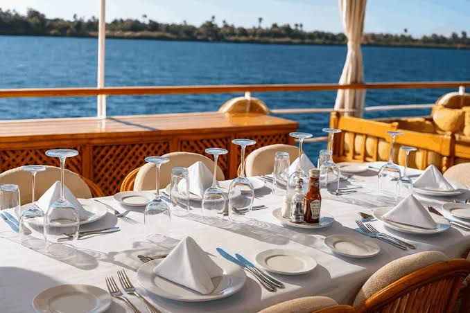 Egypt Grand Discovery Tour & Red Sea Resort | 18 Days